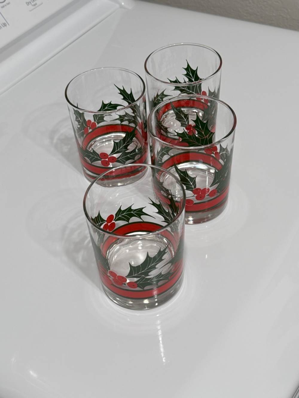 Vintage Libbey Holiday Holly & Berries Glass Tumblers set of 4 - Picture 14 of 17